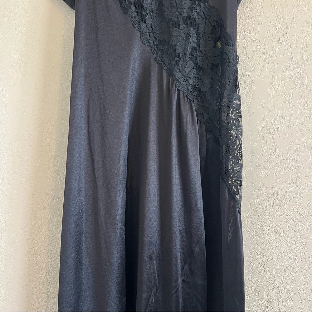 Vintage Val Mode High Slit Lace Slip - Picture 4 of 13